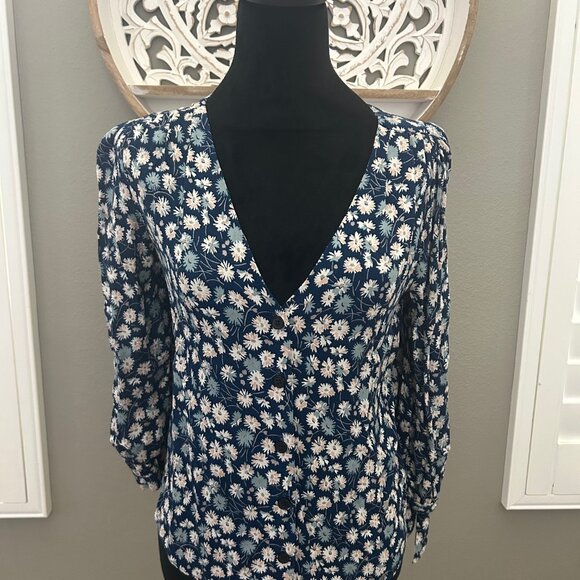 Madewell Shirt Tie-Sleeve Button-Down Top in French Floral S VNeck Boho Peasant - Picture 1 of 8
